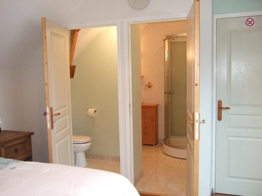 Les Escargots Bed and Breakfast Vauchrétien Rum bild
